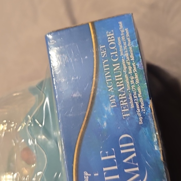 ❤️10/$30 new Disney The Little Mermaid Terrarium Globe DIY Activity Set - Picture 2 of 2